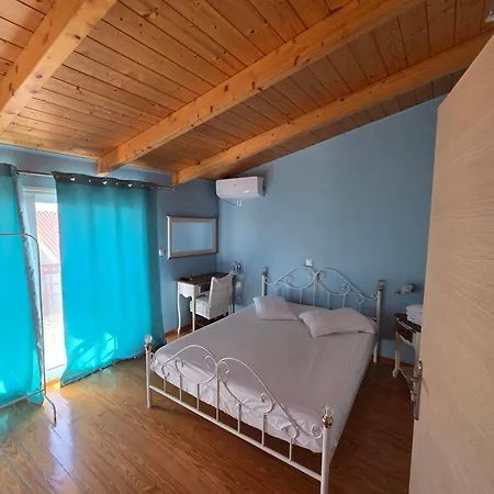 Center Lefkada City